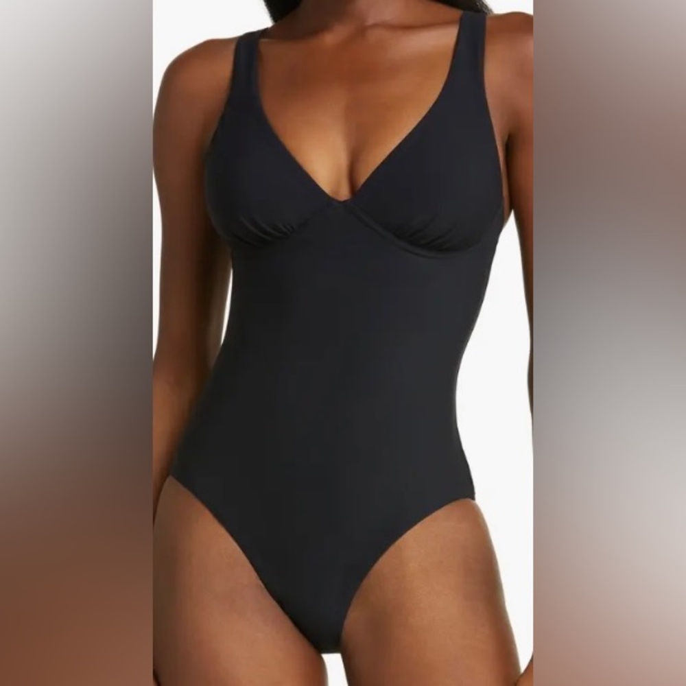 Bondi Born Classic v neckline one piece swimwear